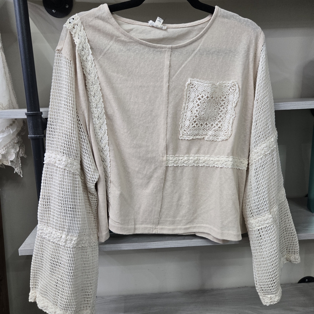 POL Boho Cream Crochet Patchwork Bell Sleeve Oversized Cottagecore Lace - Picture 2 of 5